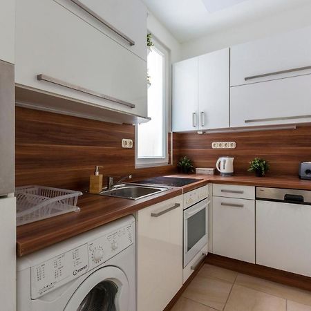 Deluxe Cozy Home In The Heart Of Budapesta Exterior foto