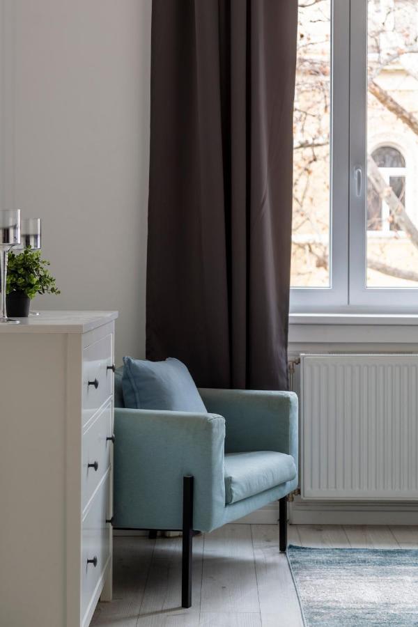 Deluxe Cozy Home In The Heart Of Budapesta Exterior foto