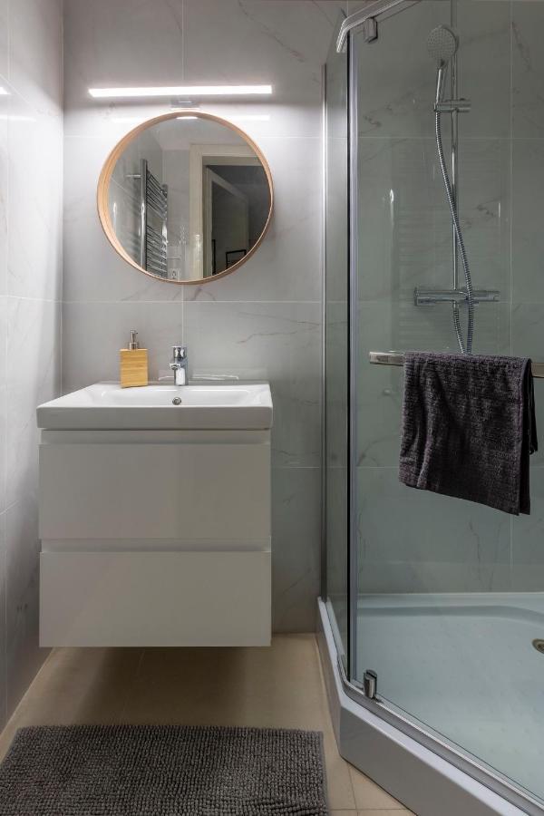 Deluxe Cozy Home In The Heart Of Budapesta Exterior foto